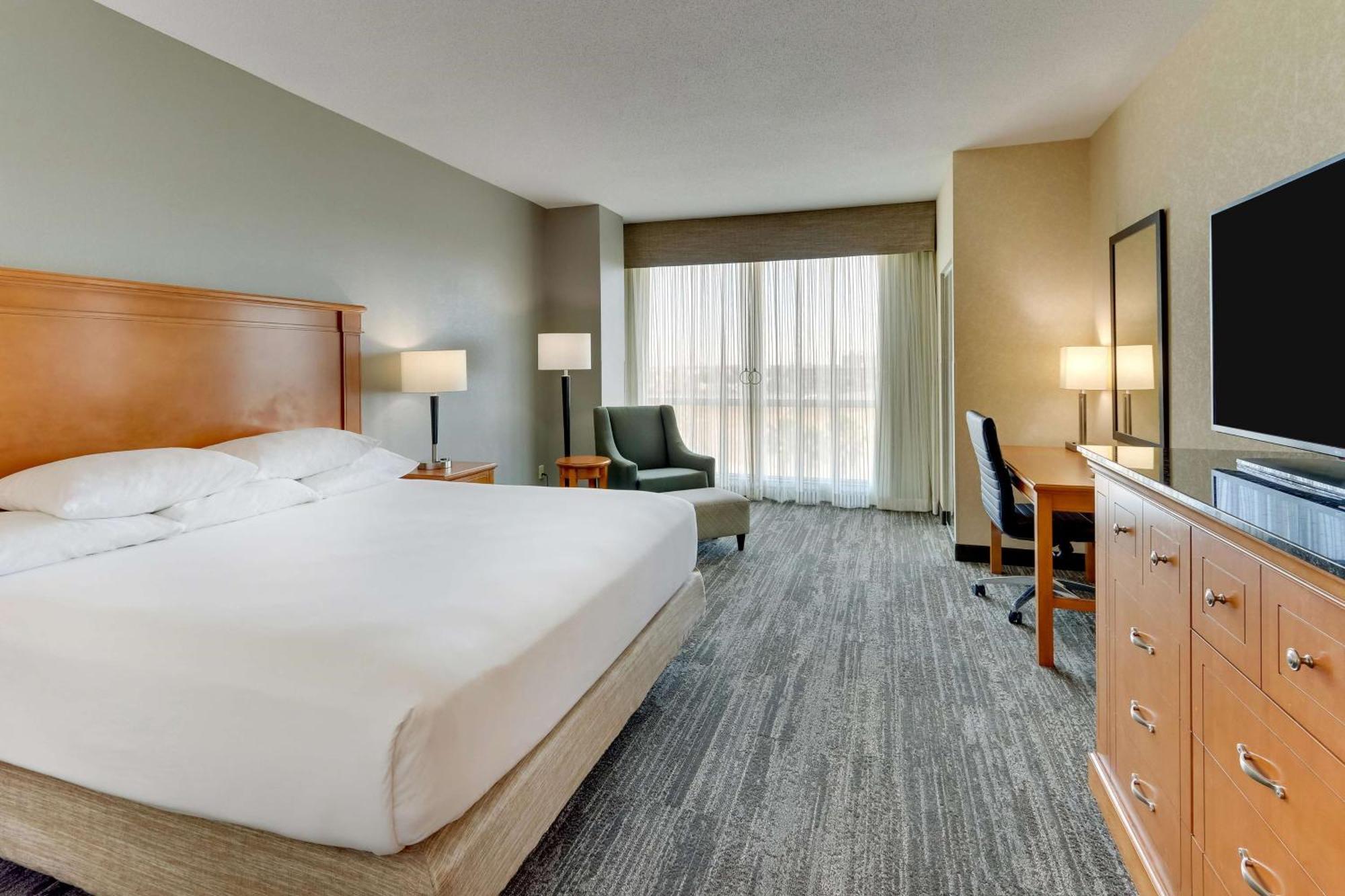 Drury Inn & Suites Orlando Near Universal Orlando Resort Eksteriør bilde