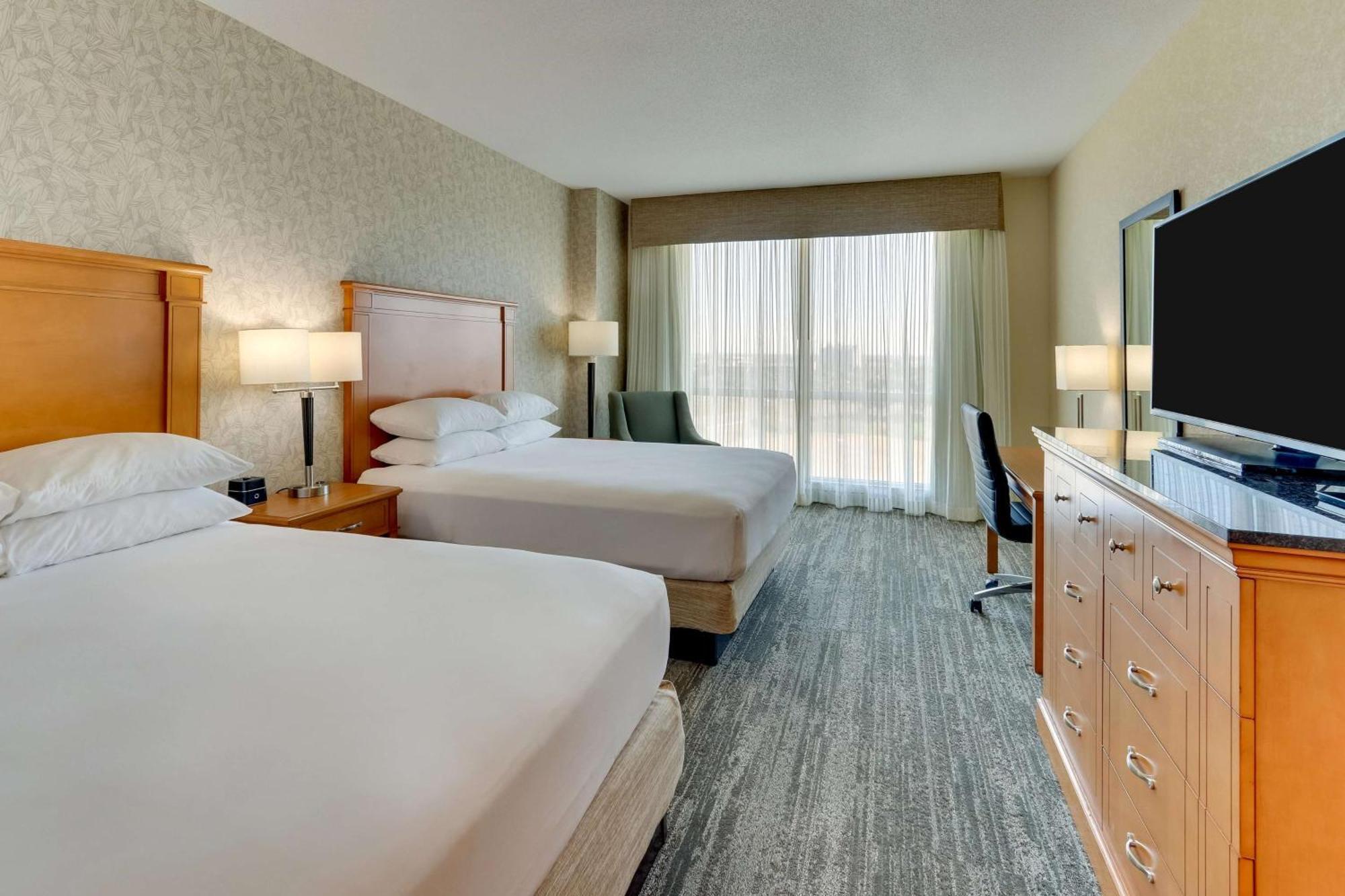 Drury Inn & Suites Orlando Near Universal Orlando Resort Eksteriør bilde