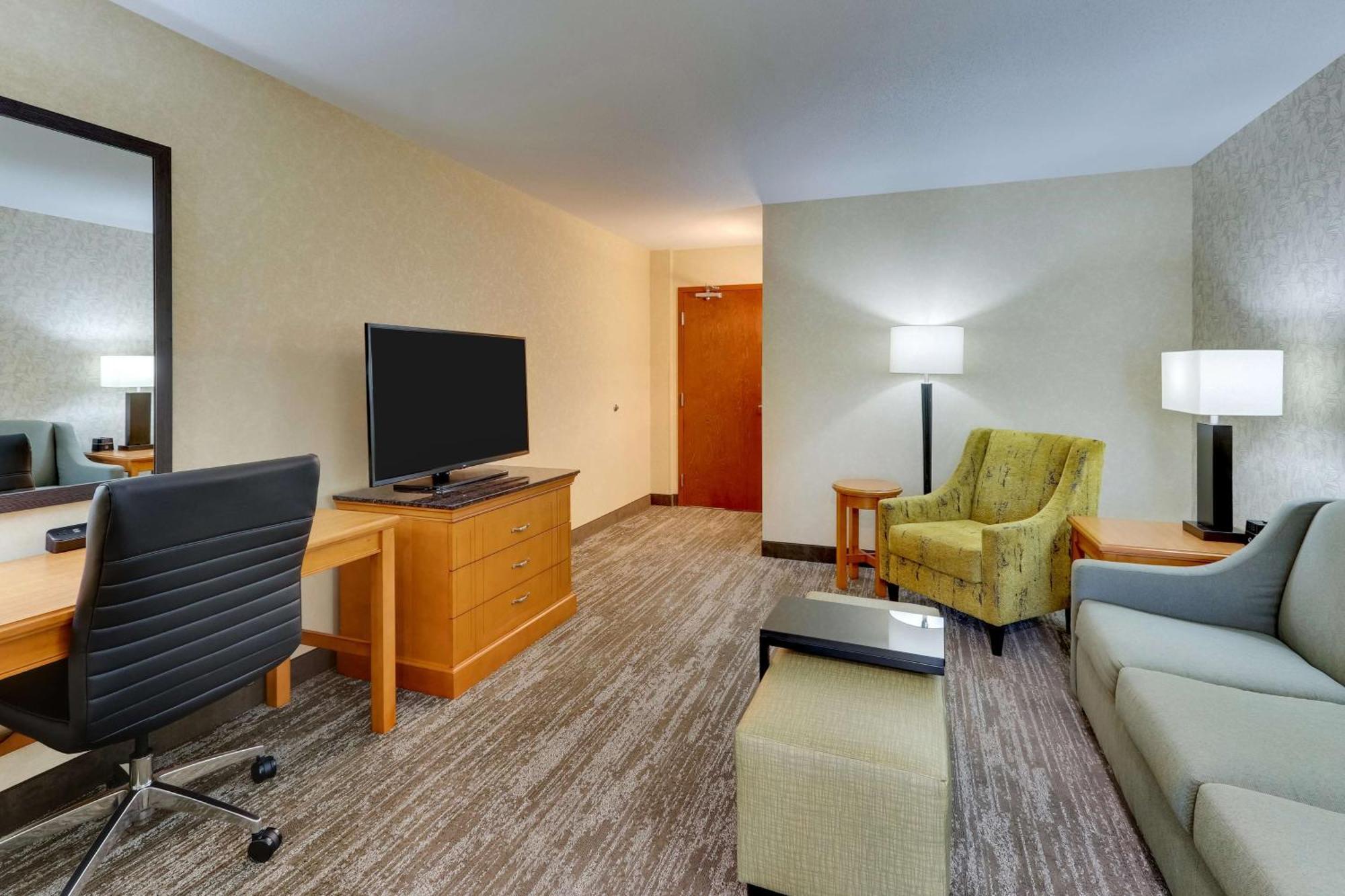 Drury Inn & Suites Orlando Near Universal Orlando Resort Eksteriør bilde