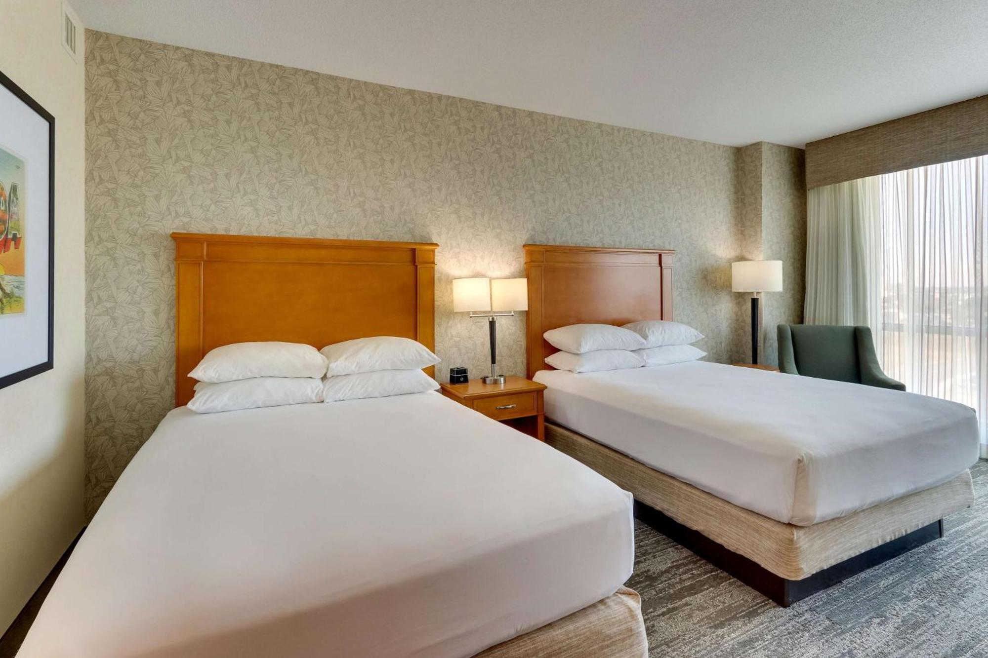 Drury Inn & Suites Orlando Near Universal Orlando Resort Eksteriør bilde