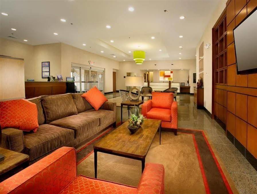Drury Inn & Suites Orlando Near Universal Orlando Resort Eksteriør bilde